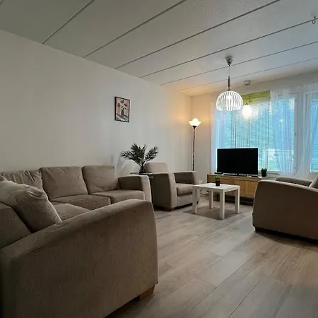 דירה Cozy Corner, A Stylish Two-story - Free Parking & Wifi קמי