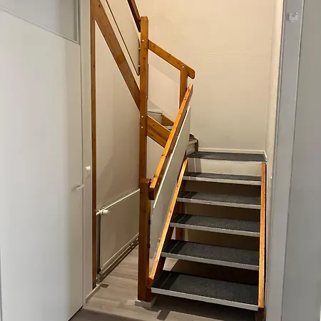דירה Cozy Corner, A Stylish Two-story - Free Parking & Wifi קמי